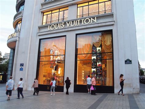 louis vuitton web shop|louis vuitton france website.